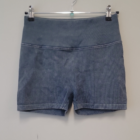 Spiritual Gangster Pants - Spiritual Gangster High Waist Compression Shorts